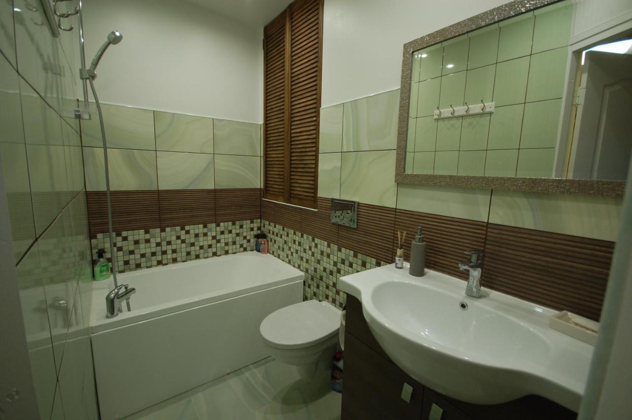 Ludvika Elegance Apartment Liepaja Bagian luar foto