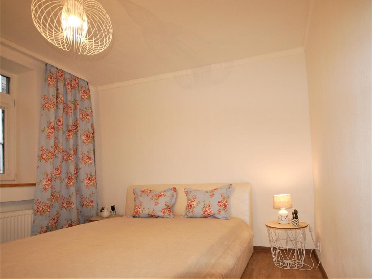 Ludvika Elegance Apartment Liepaja Bagian luar foto